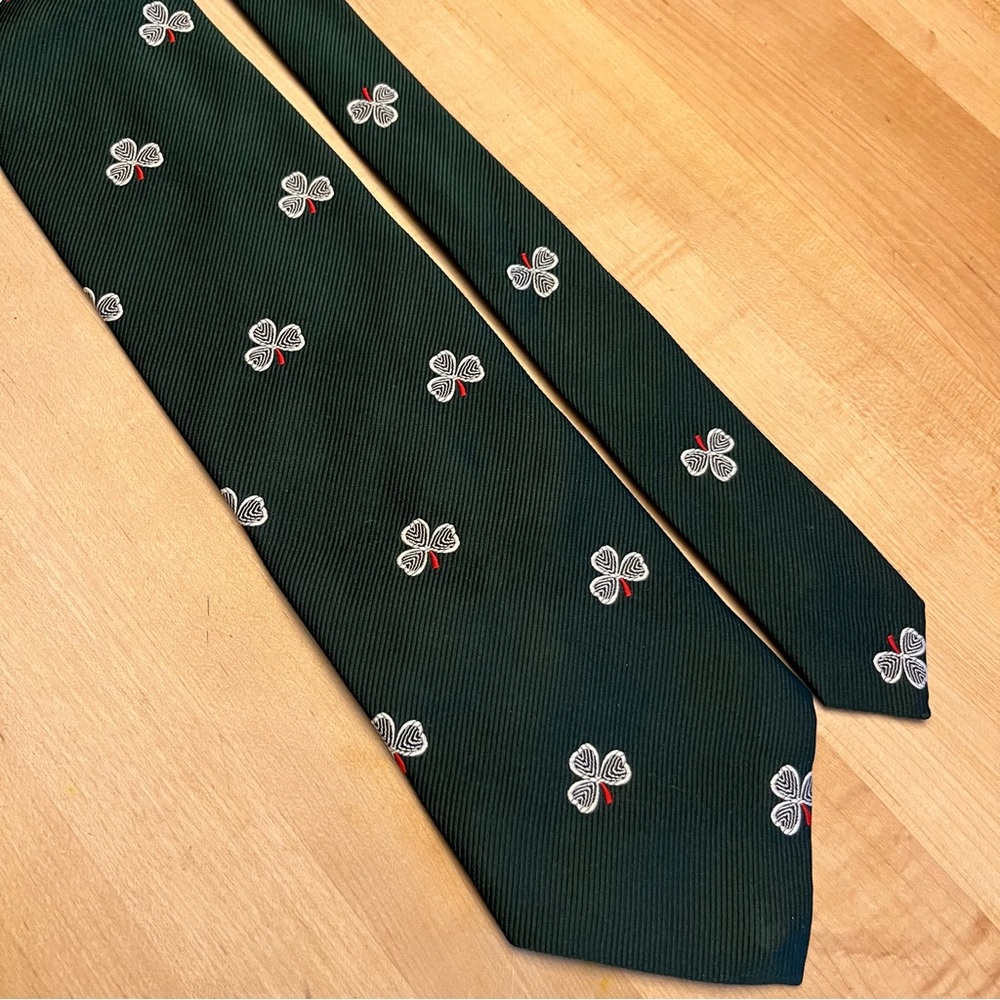 Vintage Irish shamrock embroidered dark green men’s neck tie by Pride of England